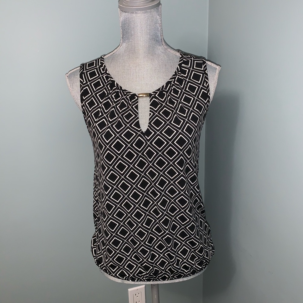 BANANA REPUBLIC key hole tank top print blouse women’s size XS black and white
